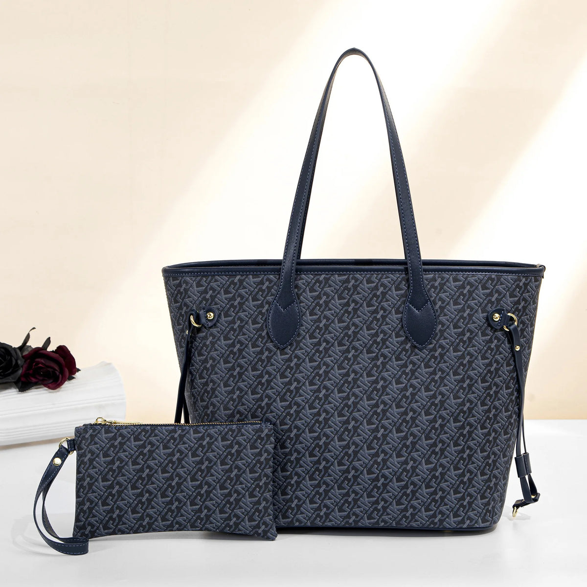 Tote bag and pouch with monogram print for women
