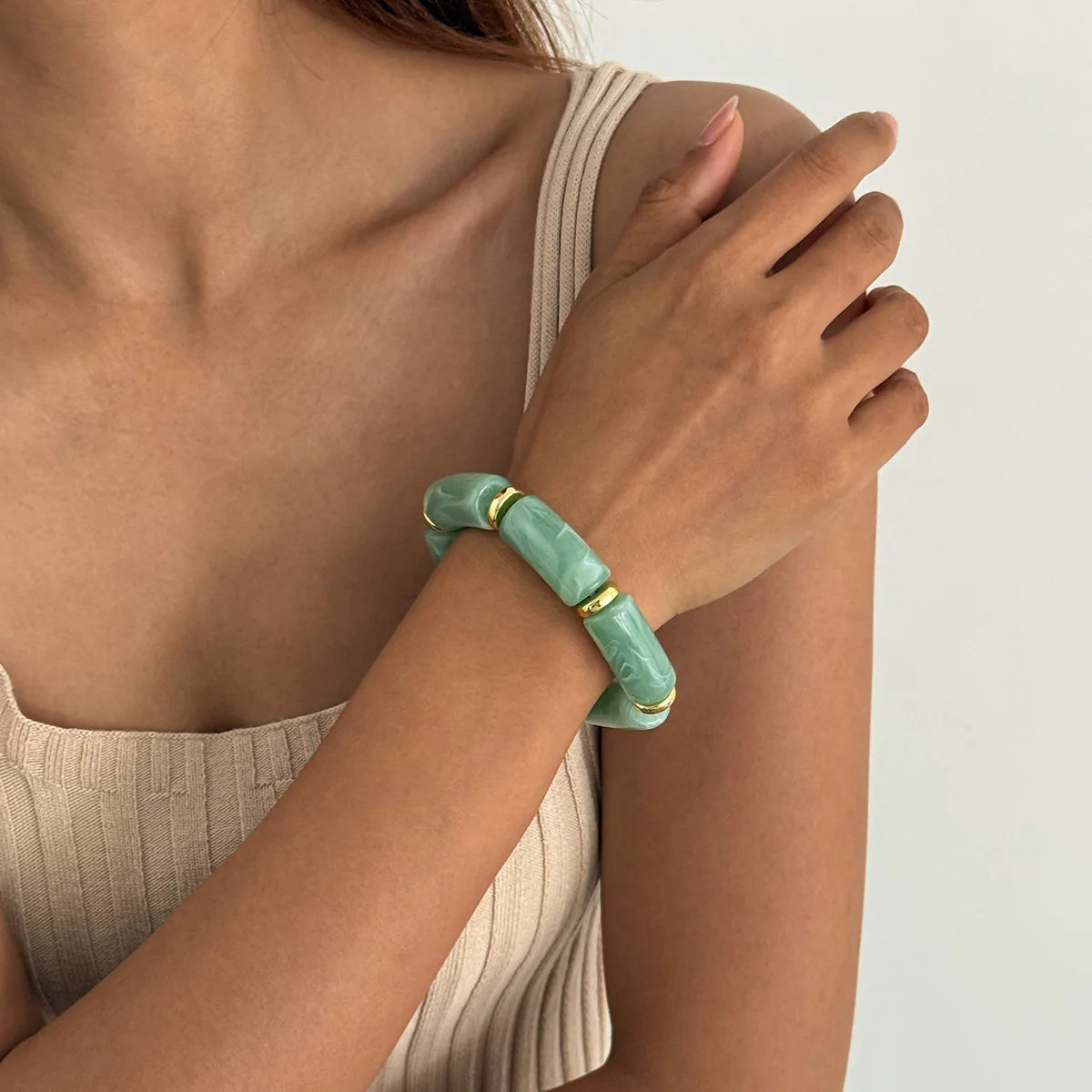 Retro acrylic charm bangle for women – ARIANA