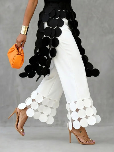 Cropped trousers with circular hem for women