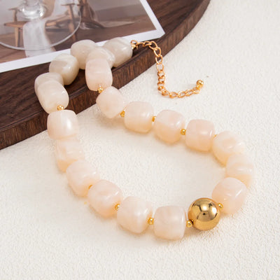 Boho acrylic choker necklace for women – ARIANA