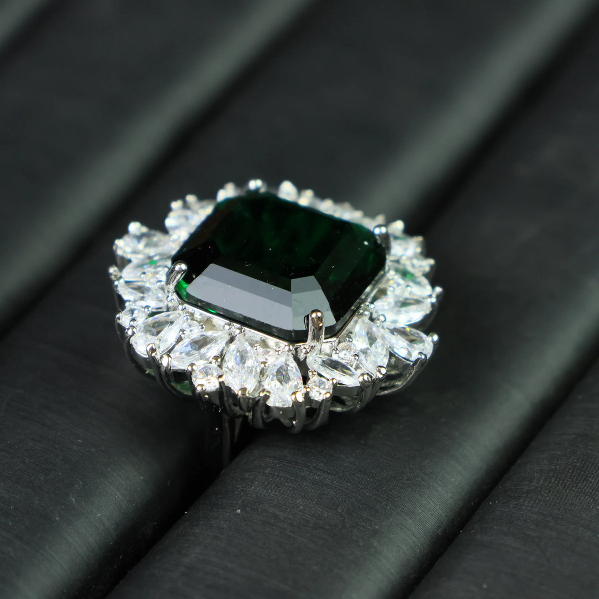 Art Deco sapphire ring for women – ARIANA