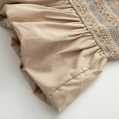 Blouse with bubble sleeves for women