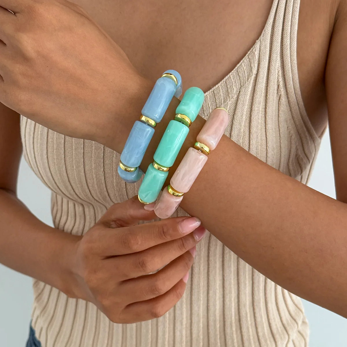 Retro acrylic charm bangle for women – ARIANA
