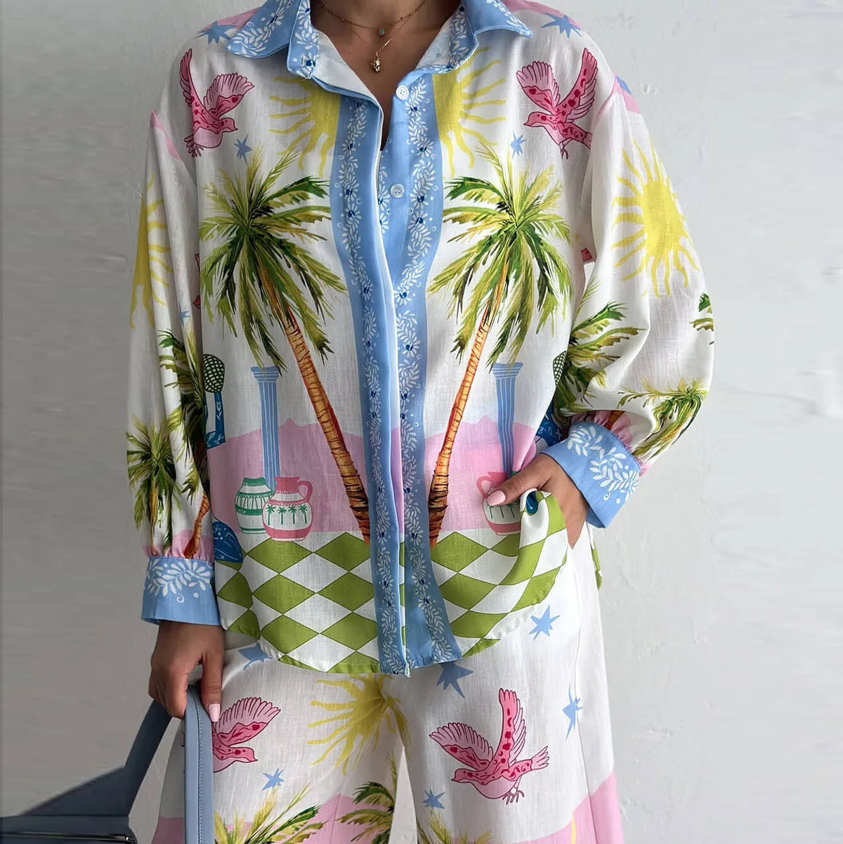 Two-piece set with coconut print for women