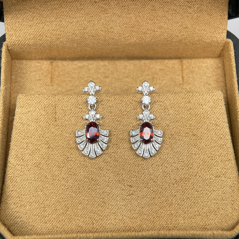 Diamond-simulant stud earrings in S925 silver for women – ARIANA