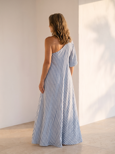 Striped maxi dress with one-shoulder neckline for women