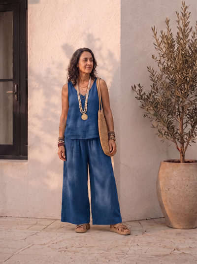 Two-piece set with vest top and high-waisted pants for women