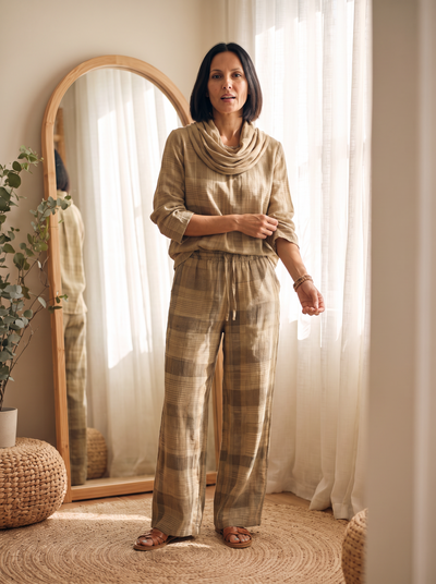 Scarf-neckline two-piece set, sleeveless, for women