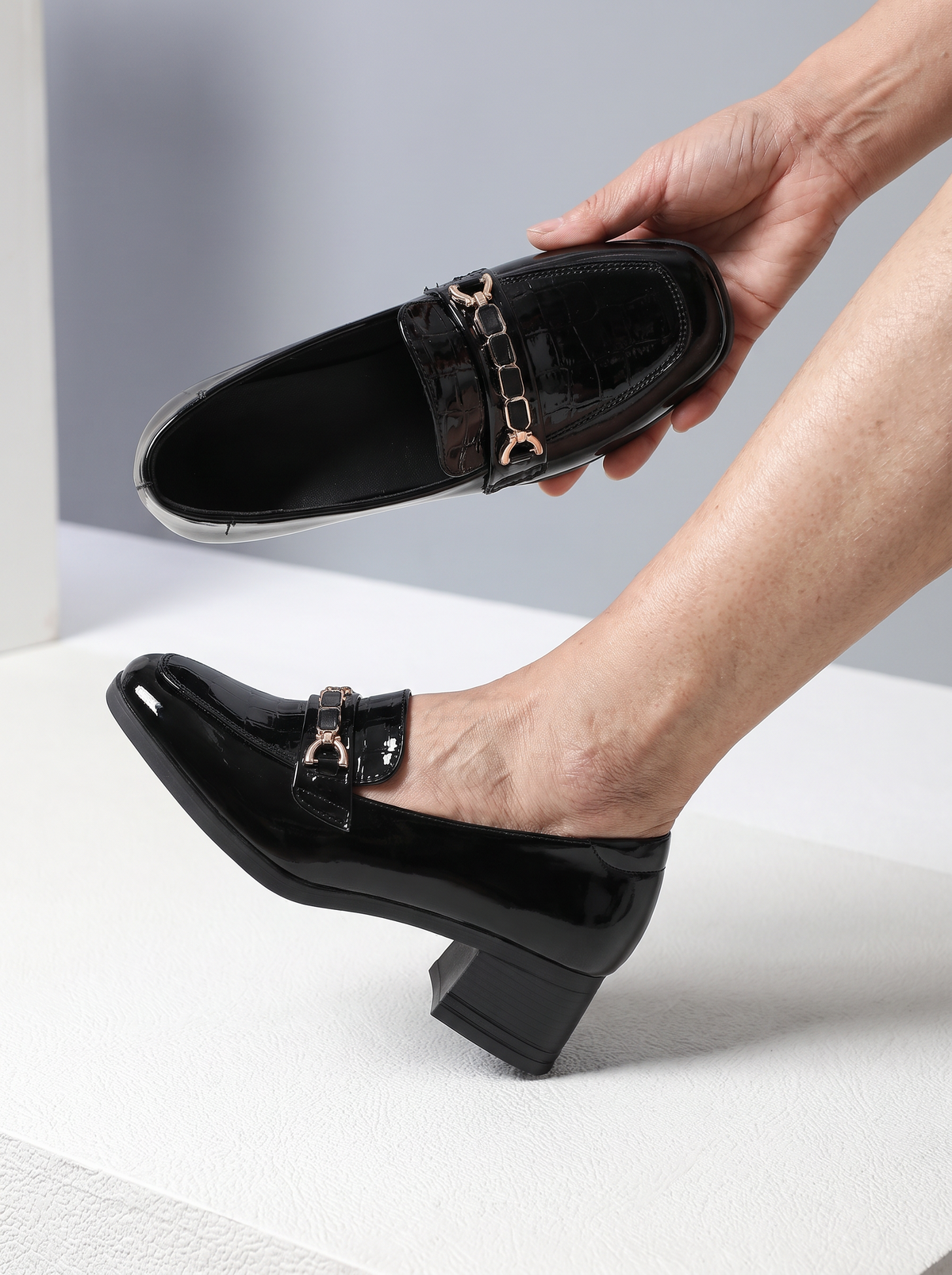 Patent leather block heel pumps for women – ARIANA