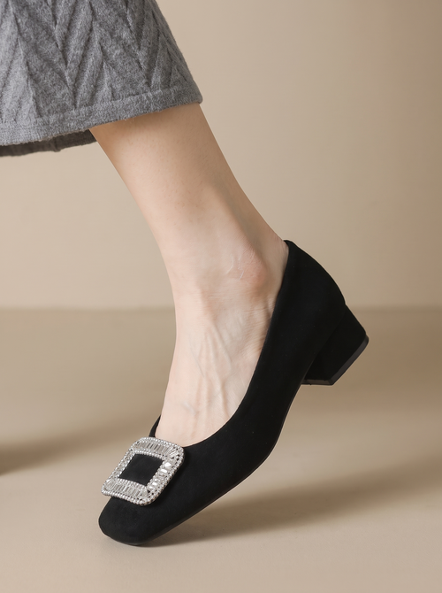 Velvet block heel pumps for women – ARIANA