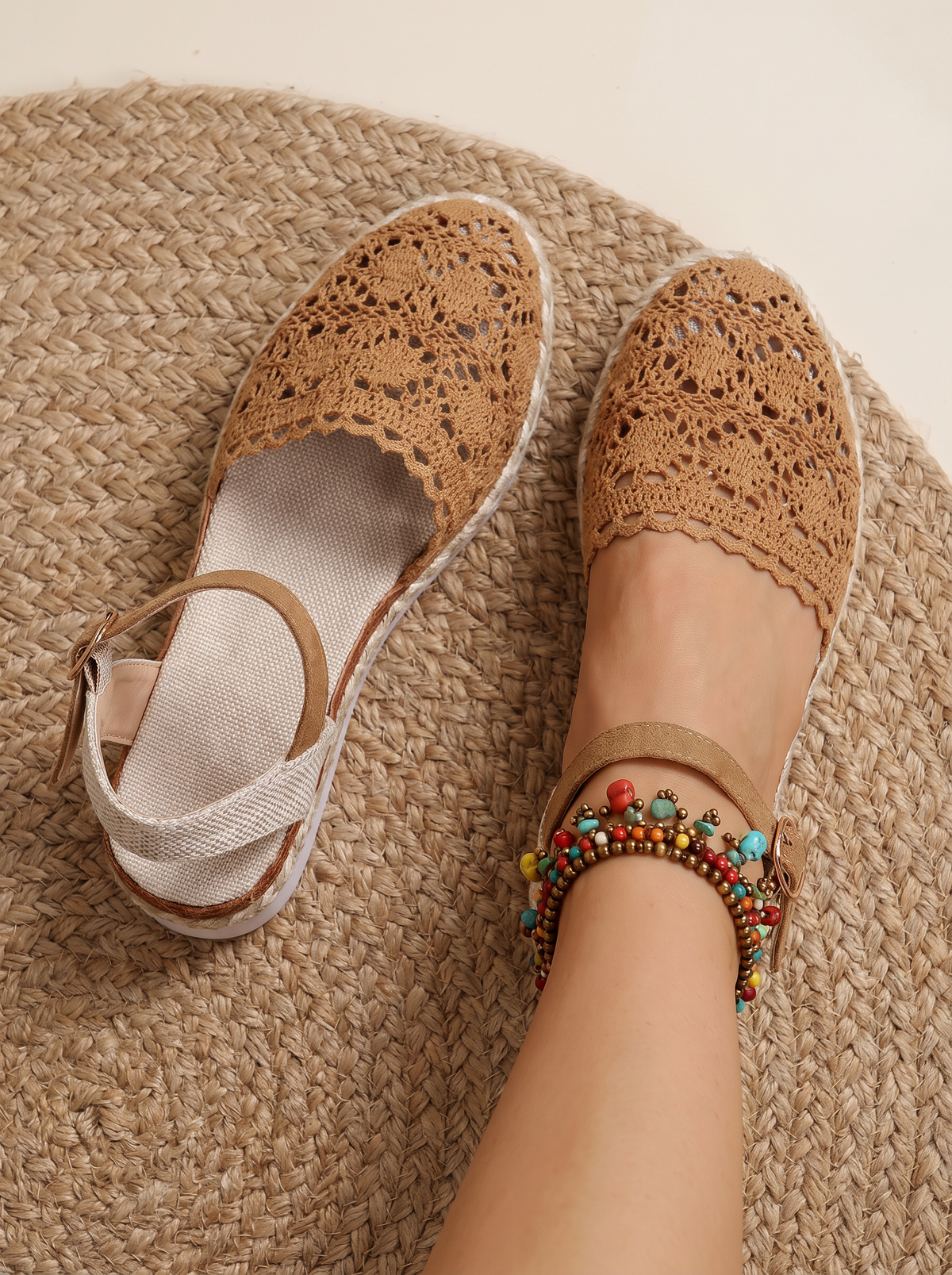 Mule sandals with wedge heel and buckle for women