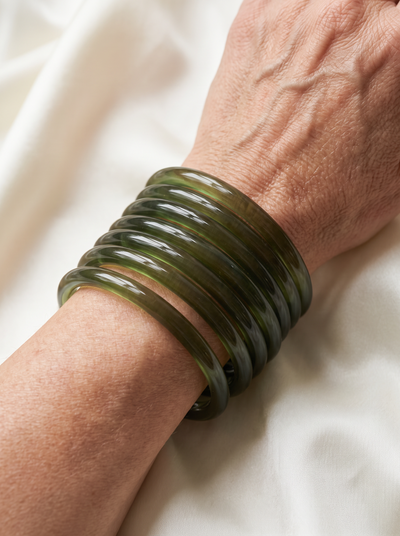 Green chalcedony jade bangle for women – ARIANA
